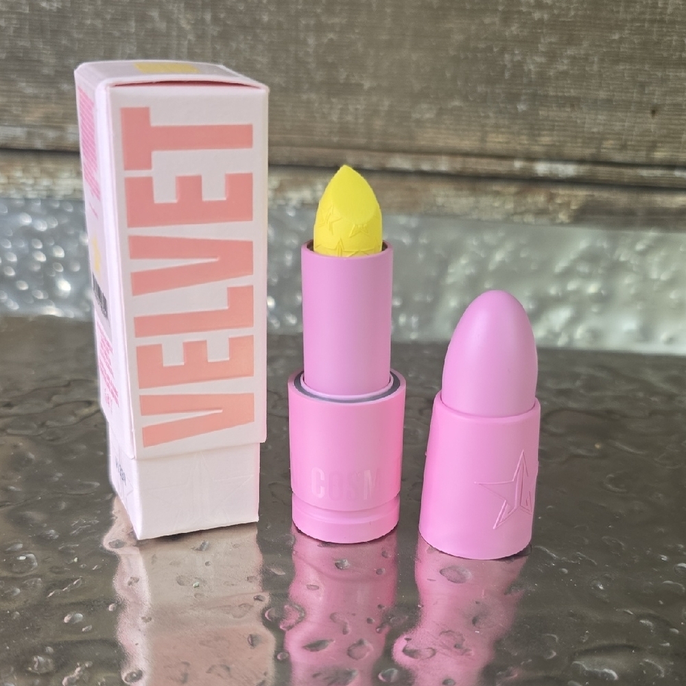 Jeffree Star Yellow Velvet Trap Lipstick, Easter Sunday, NEW